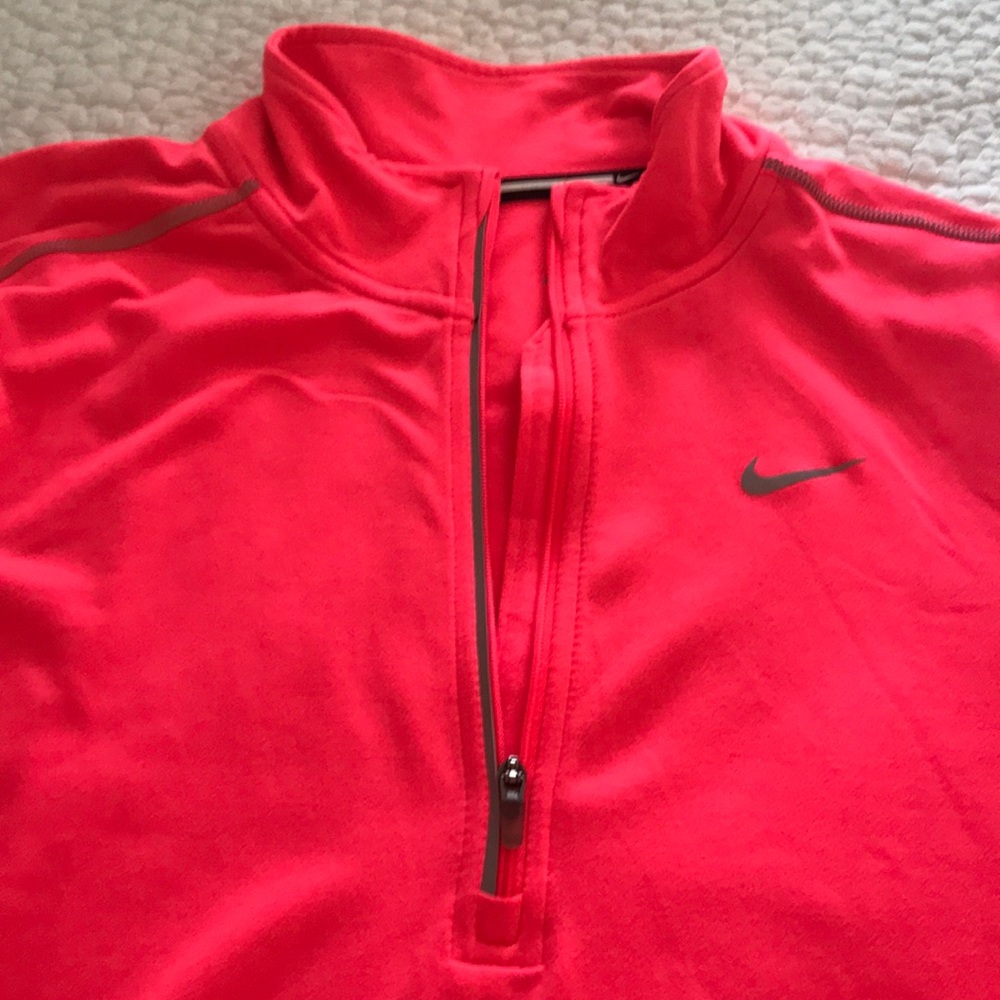 Women’s long sleeve running top